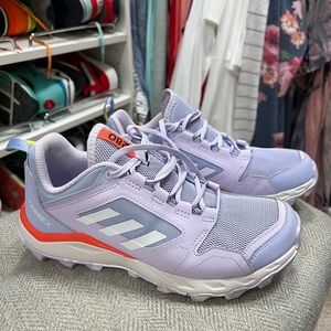 💗ADIDAS Shoes 👟